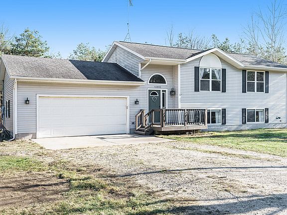 2nd image of 13982 Twin Oaks Dr