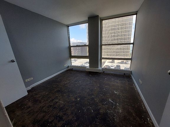 5th image of 6730 S South Shore Dr APT 506