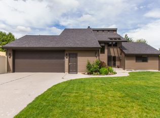 11760 S Littler Rd, Sandy, UT 84092