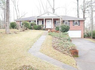 250 Crescent Dr, Columbus, MS 39705