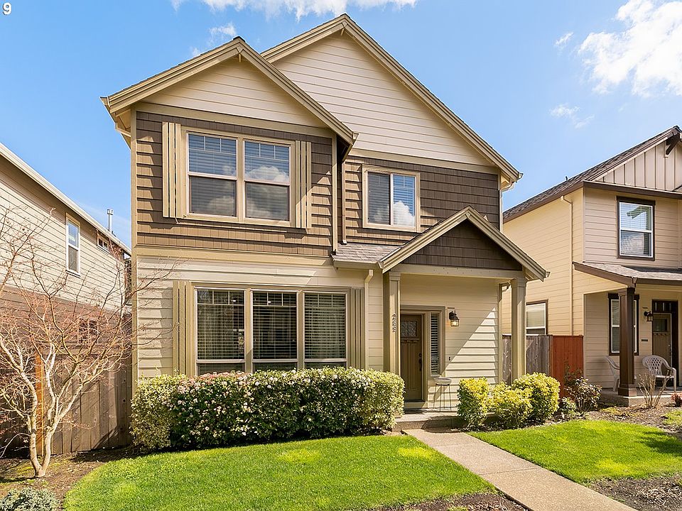 1st image of 289 NE Sloan Way