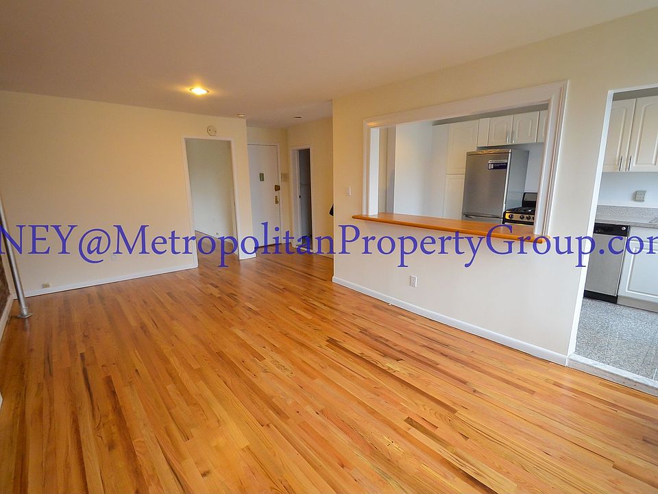 1st image of 475 W Broadway #6JN