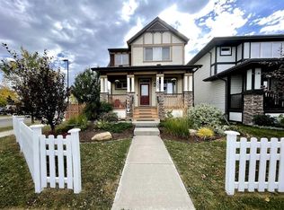 2003 NE Reunion Blvd NW, Airdrie, AB T4B 0H2