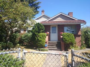 8620 30th Ave SW, Seattle, WA 98126