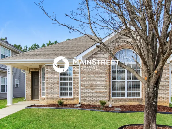 269 Village Dr, Calera, AL 35040
