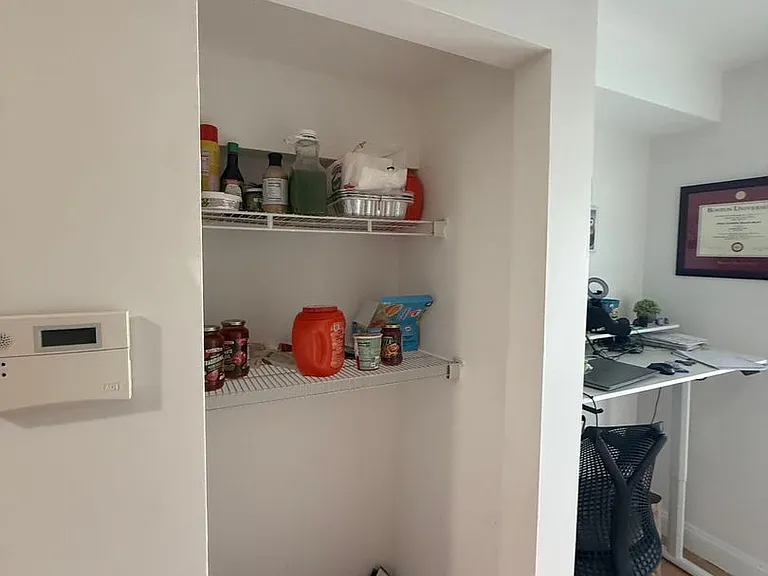 10 Glencoe St #4 — Photo 10