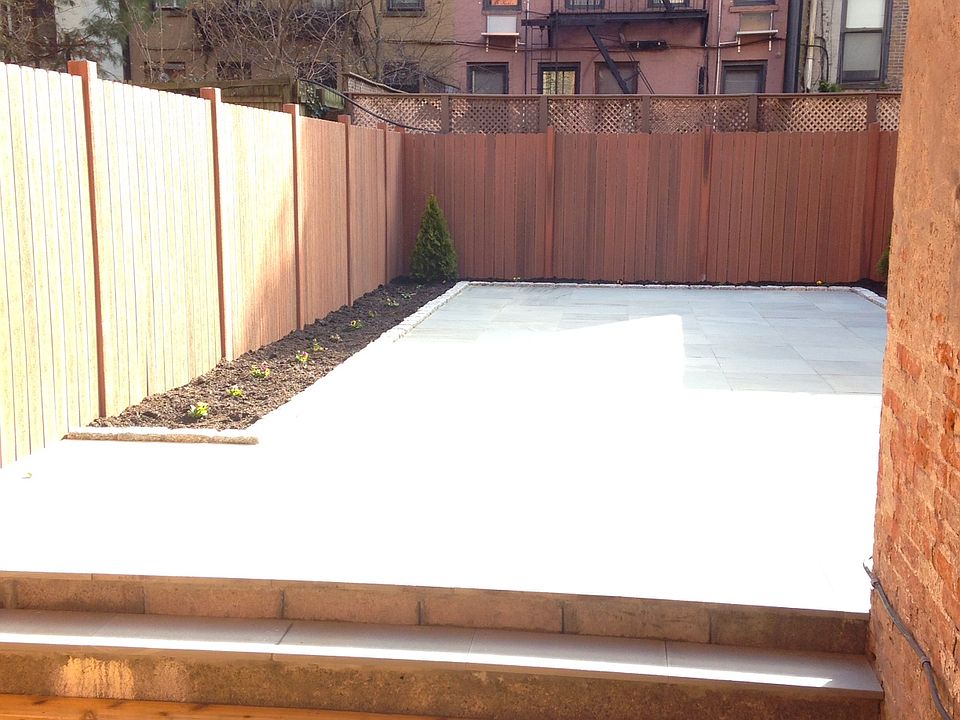 1st image of 462 W 51st St APT 1