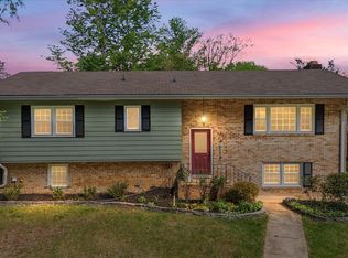 3037 Pike Dr, Riva, MD 21140