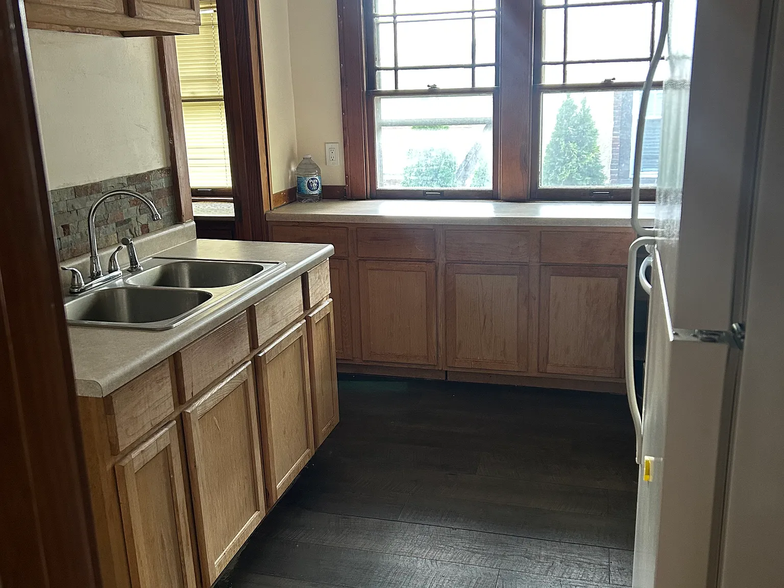 Manor Ct, Joliet — Photo 2