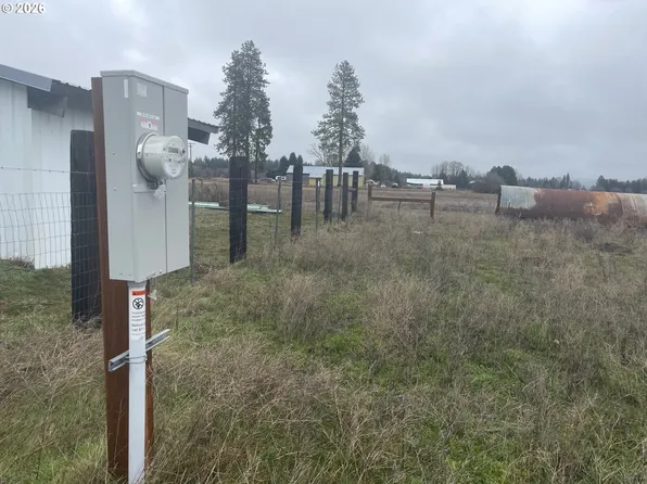425 S 1st St, Glenwood, WA 98619