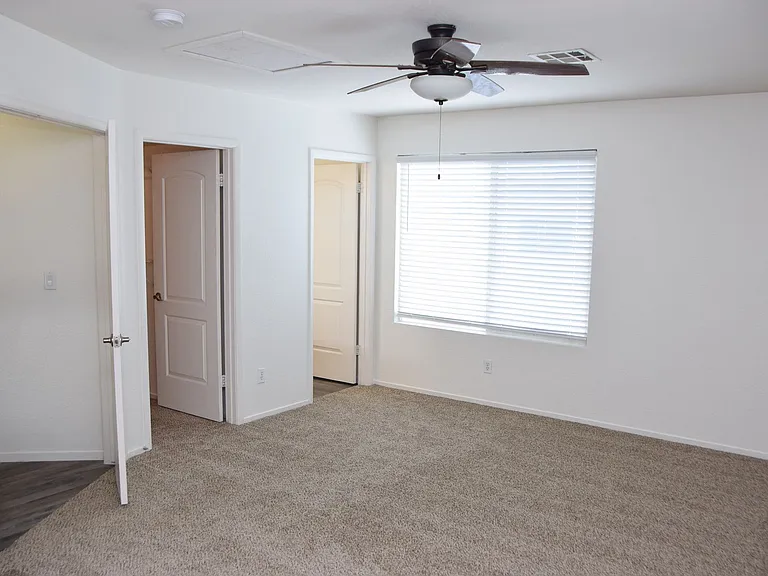 8765 Country Pines Ave — Photo 33