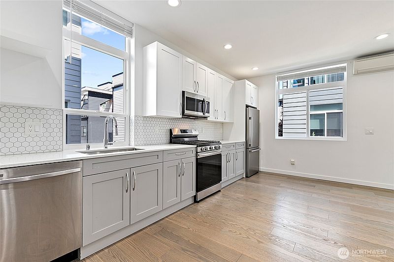 5th image of 919 NW 56th Street #D
