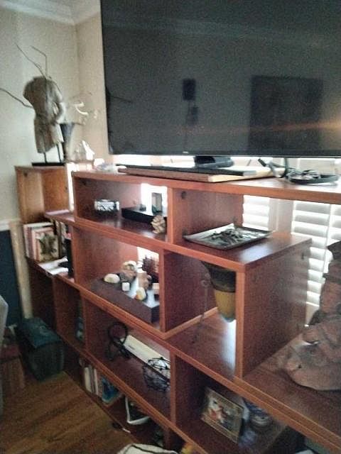 1st image of 93 Barclay Ave