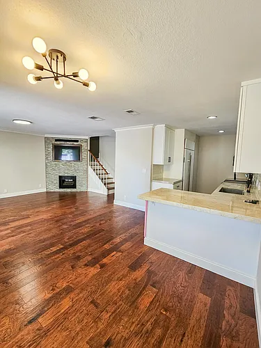 1653 Kentfield Ave Photo 1