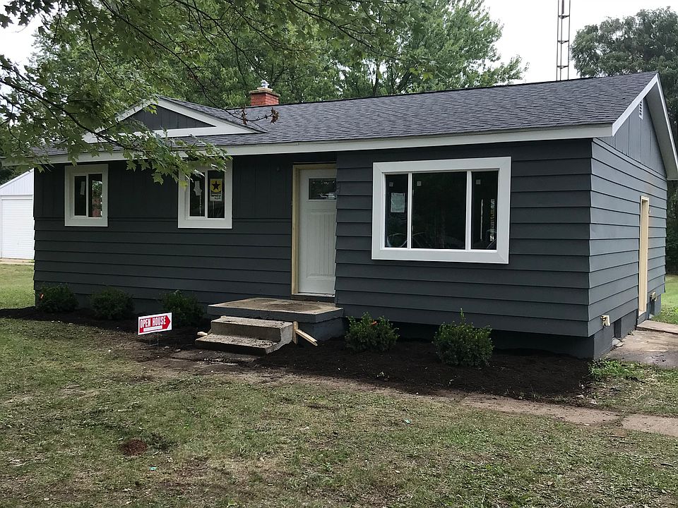 2nd image of 215 Pleasantview Dr