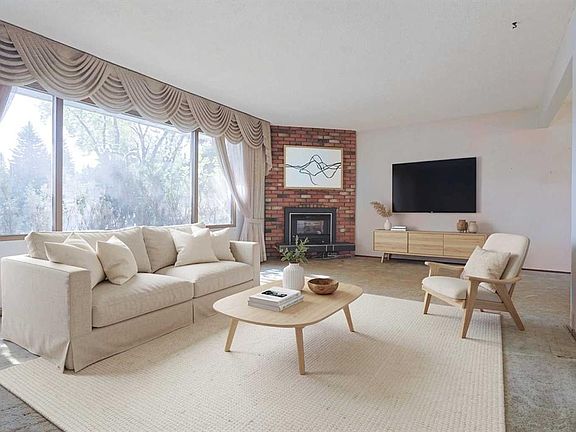 2nd image of 4116 S 40th Ave NW