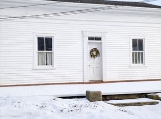 1663 Main St, Peninsula, OH 44264