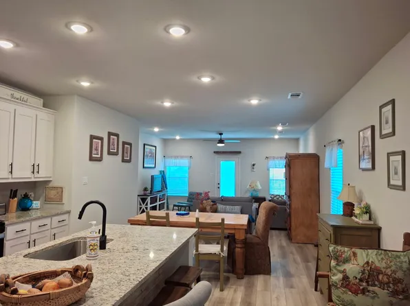 255 Sun Harvest Dr, Royse City, TX 75189