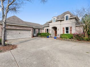 3324 Oakleigh Cir, Ocean Springs, MS 39564