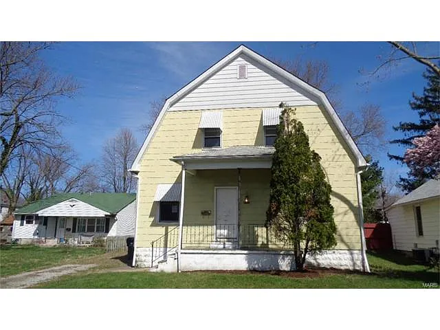 9332 Carbon St photo 1