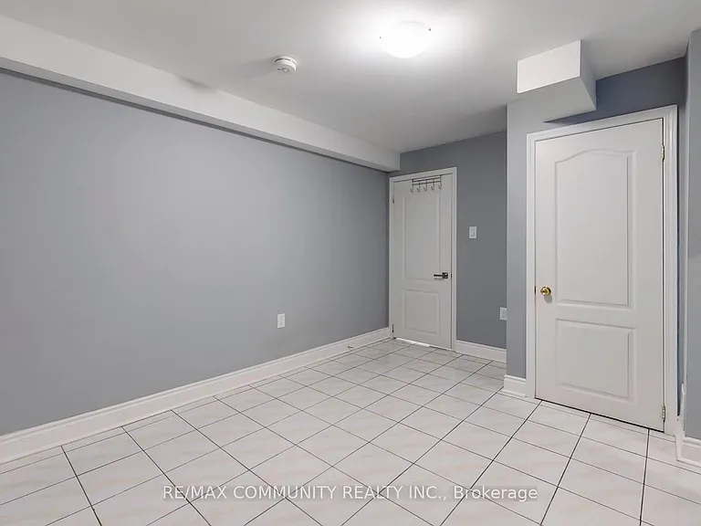 32 Faywood Dr #BASEMENT — Photo 7