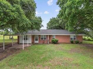 8542 Sloan Rd, Midway, TX 75852