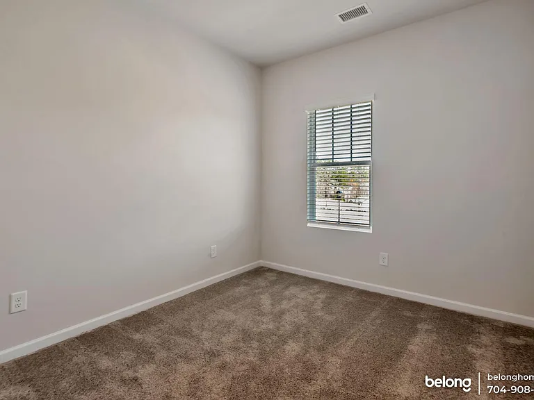 2735 Winn Mill Dr — Photo 15