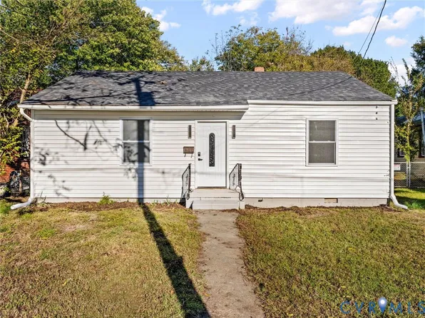 135 Elm St, Petersburg, VA 23803