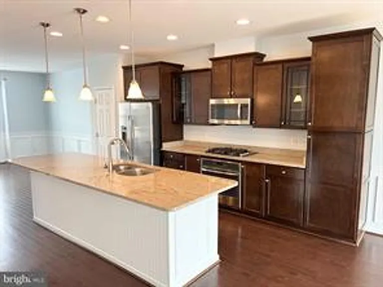 9075 Alexander Way — Photo 5