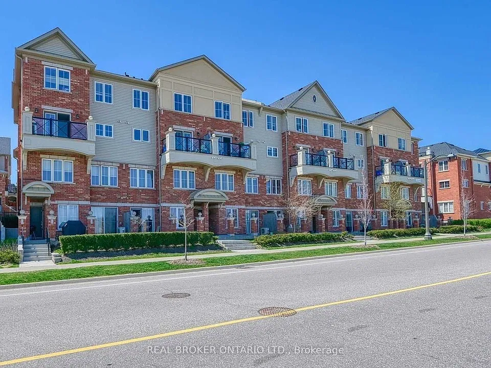 51 Hays Blvd #37