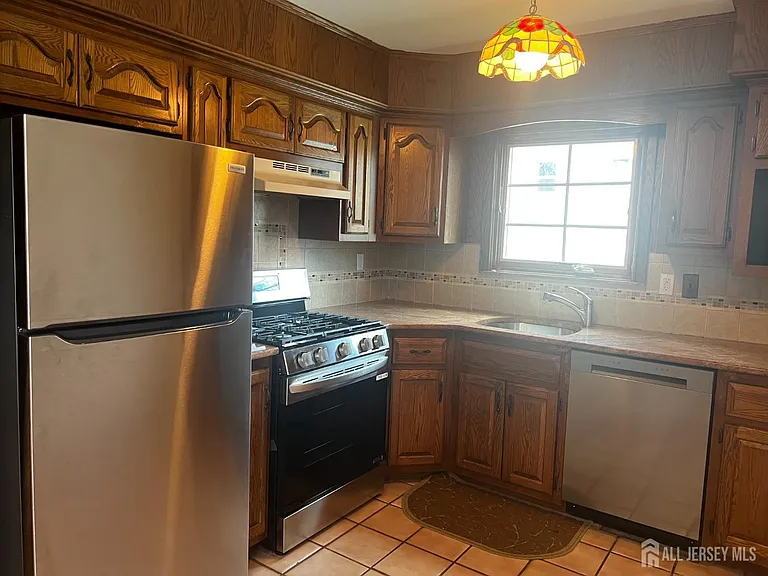 43 Lydia Ln — Photo 18