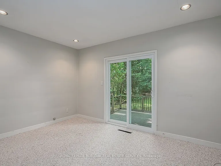 4189 Inglewood Dr — Photo 26