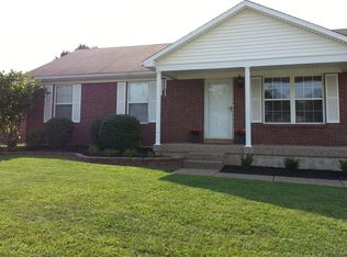 10908 Youngtown Dr, Louisville, KY 40272