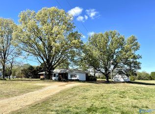 8509 Snake Rd, Athens, AL 35611