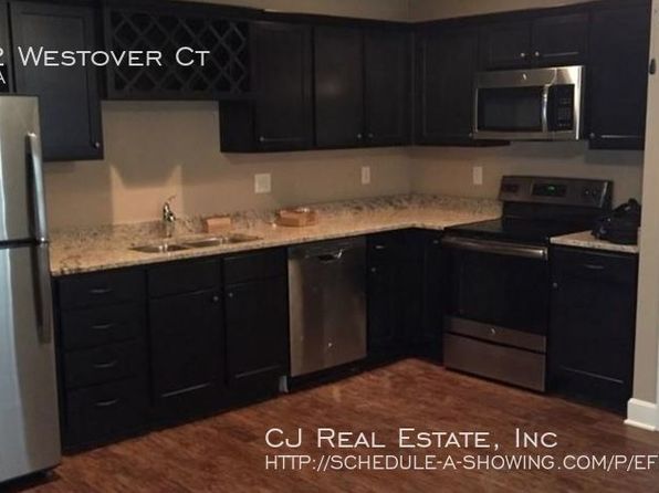 21612 Westover Ct, Peculiar, MO 64078