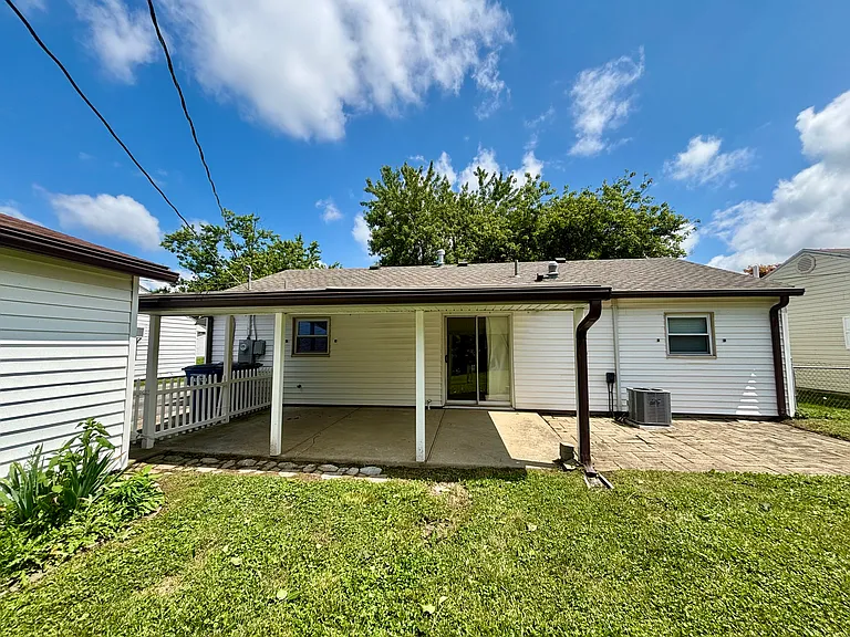1677 Falke Dr — Photo 15