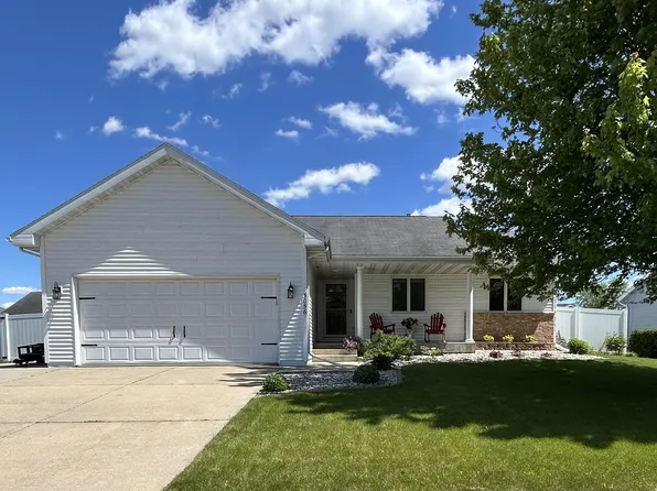3056 N Wright Rd, Janesville, WI 53546