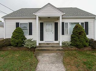 45 Gates St, Pawtucket, RI 02861