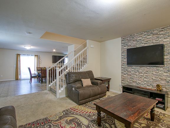 4th image of 142 Diego Rd
