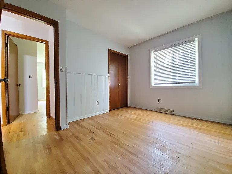 2011 Edgewood Ct SW — Photo 9