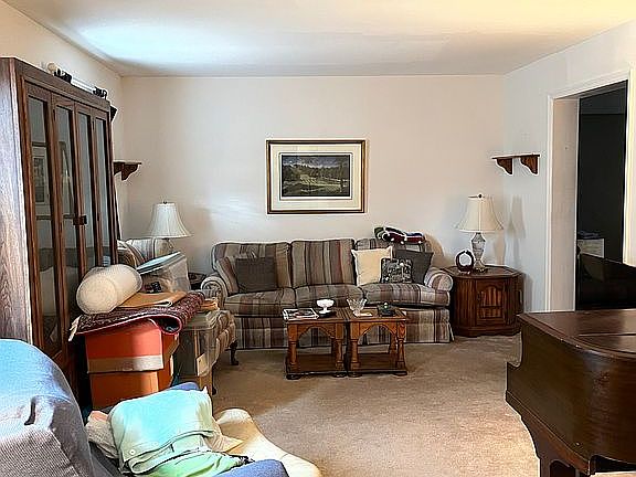 Living room looking from ent