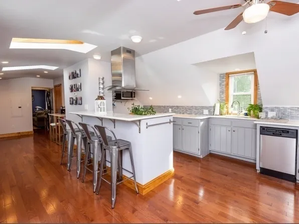 8 Auburn Ct #2, Saugus, MA 01906