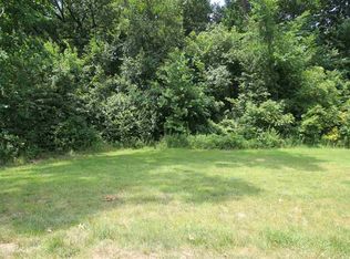 5735 W Woodbriar Ln, Peoria, IL