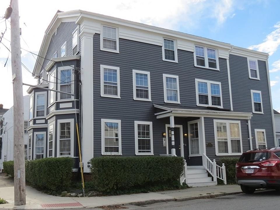 1st image of 77 Pleasant St APT 2