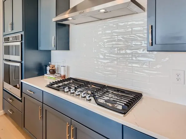 346 N Geneva Street, Aurora, CO 80010