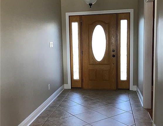 3rd image of 14025 Grand Prairie Ln