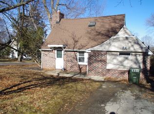 17 Manor House Rd, Budd Lake, NJ 07828