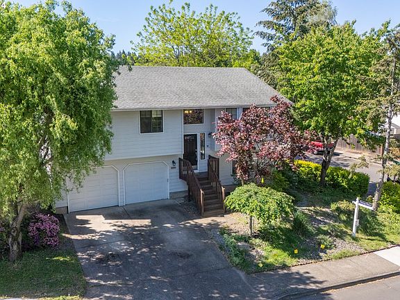 2nd image of 12804 SW Winter Lake Dr