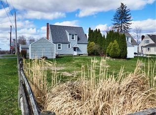 5378 Bear Rd, North Syracuse, NY 13212