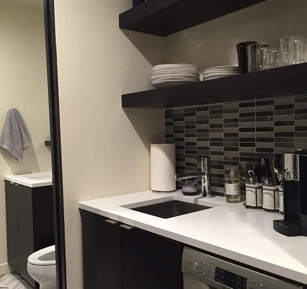 Studio, 354 sqft, $2,000 — Photo 3